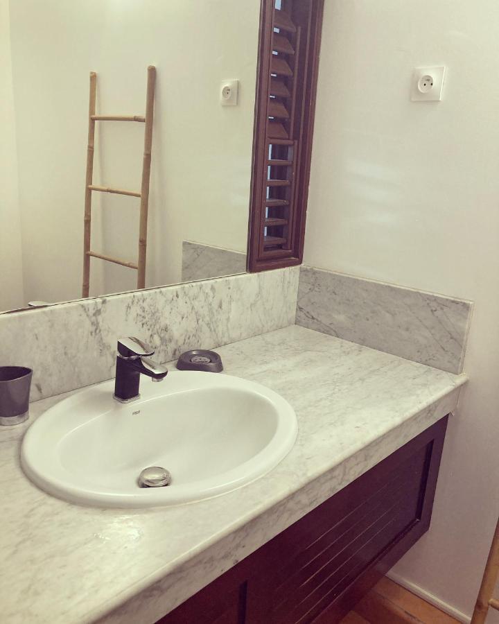Pakitartane Apartment La Trinite Bagian luar foto